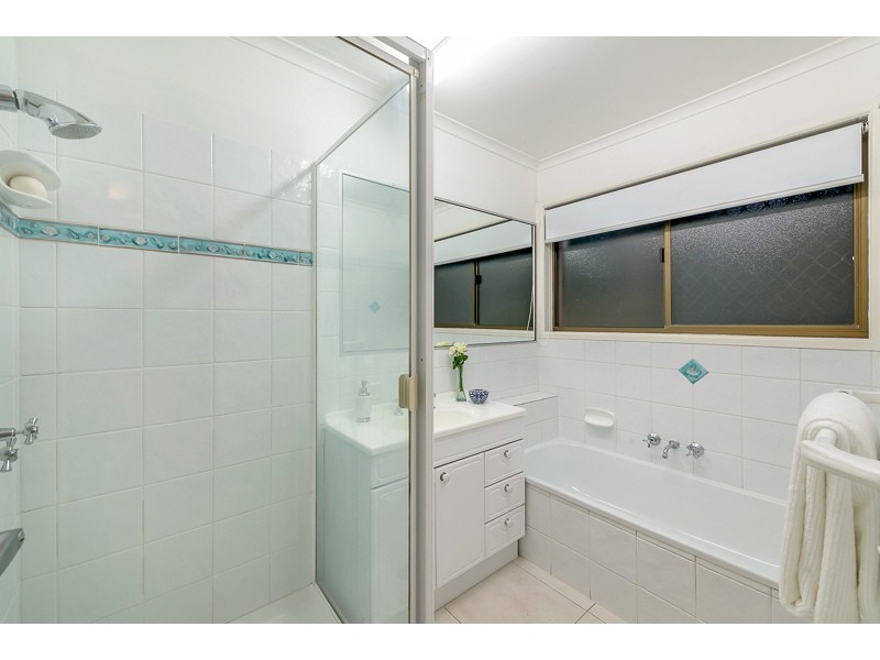 62 Andaman Street, Jamboree Heights QLD 4074