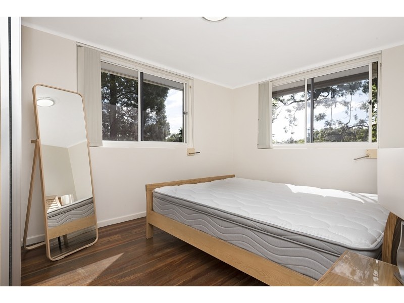 3/37 Gailey Road, St Lucia QLD 4067