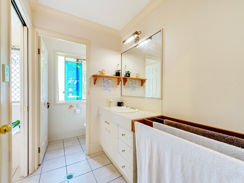 50 Oldbury Place, Forest Lake QLD 4078