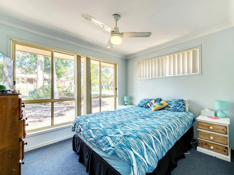 66 Jubilee Ave, Forest Lake QLD 4078