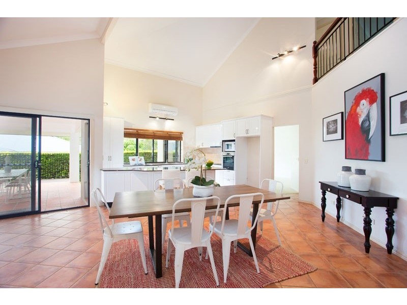 41 Regency Place, Kenmore Hills QLD 4069