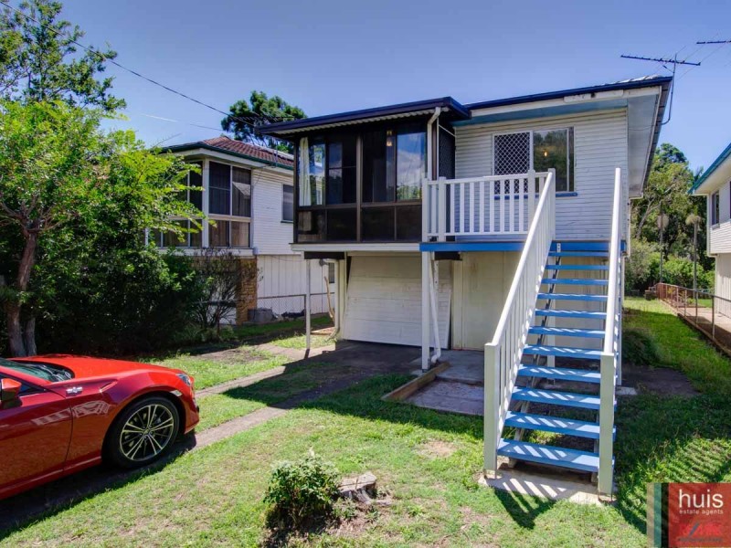 20 Euston St, Wynnum West QLD 4178