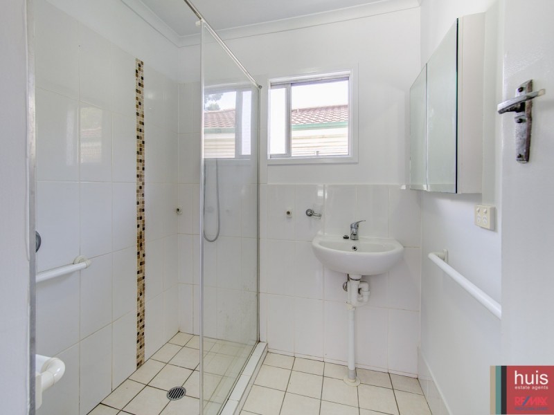 20 Euston St, Wynnum West QLD 4178