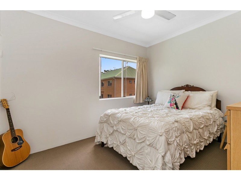 12 – 15 WHITMORE STREET, Taringa QLD 4068