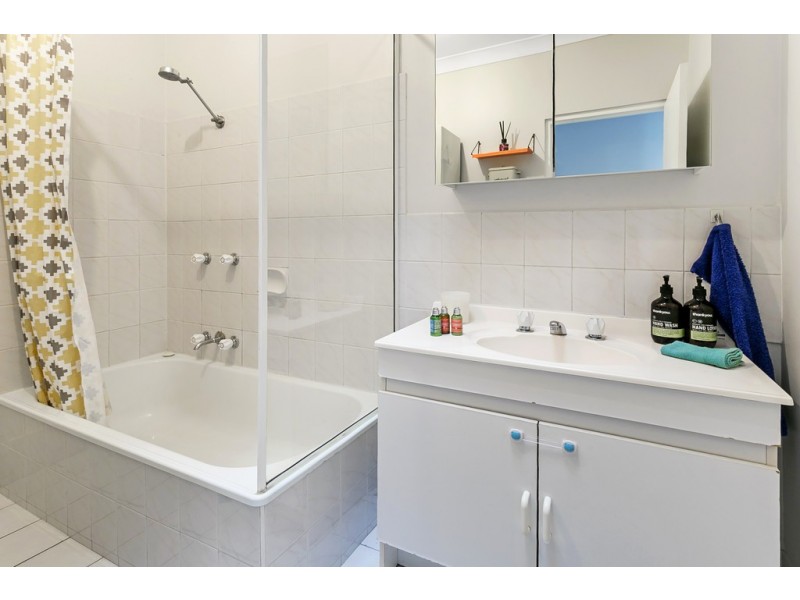 12 – 15 WHITMORE STREET, Taringa QLD 4068