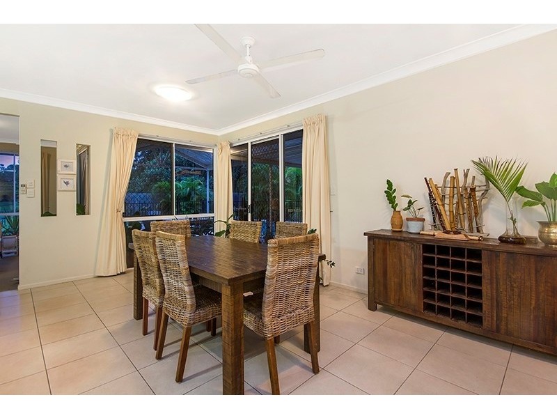 187 Kangaroo Gully Rd, Bellbowrie QLD 4070