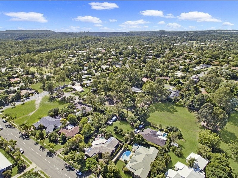 187 Kangaroo Gully Rd, Bellbowrie QLD 4070