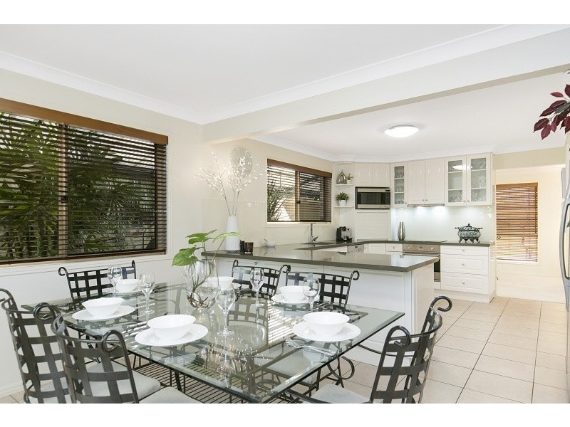 51 Vakuta Street, Fig Tree Pocket QLD 4069