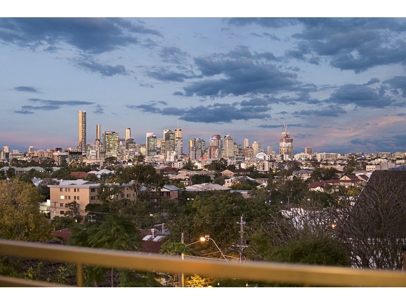 1/16 Dovercourt Road, Toowong QLD 4066