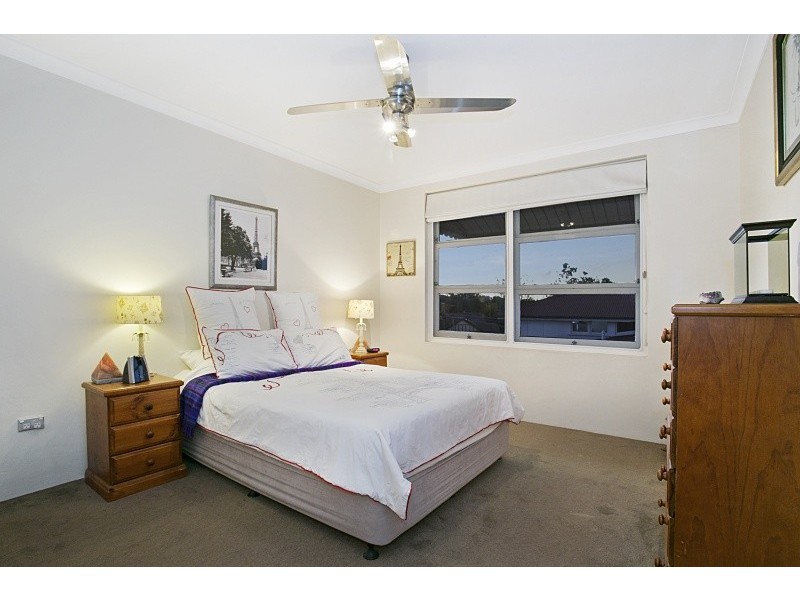 1/16 Dovercourt Road, Toowong QLD 4066