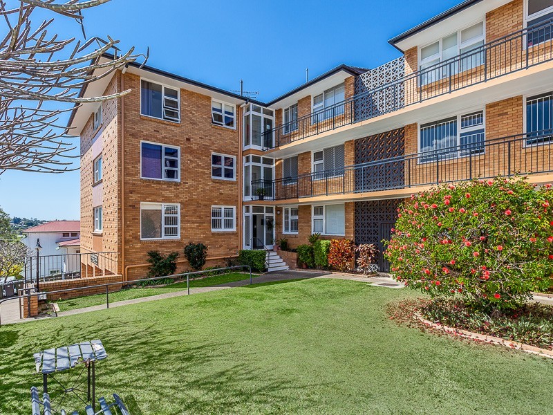 1/16 Dovercourt Road, Toowong QLD 4066