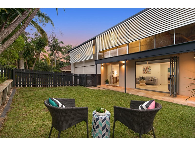 15 Woorama Road, The Gap QLD 4061