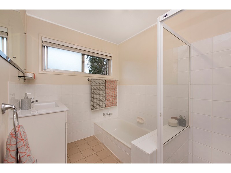 15 Woorama Road, The Gap QLD 4061