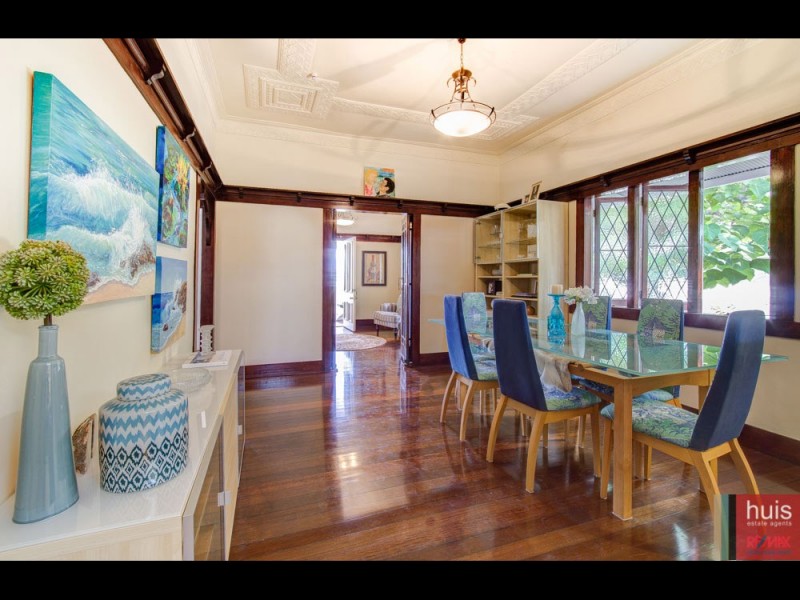 26 Pryde St, Camp Hill QLD 4152