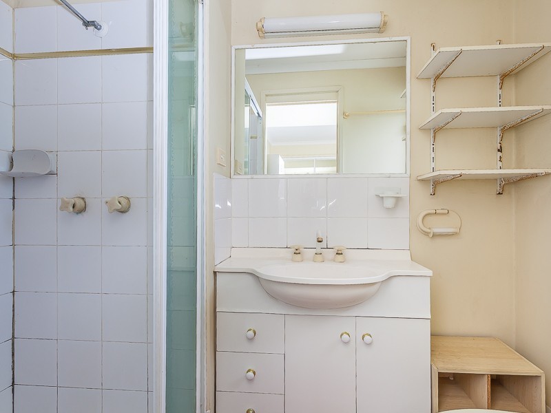 27/9 Durham Street, St Lucia QLD 4067