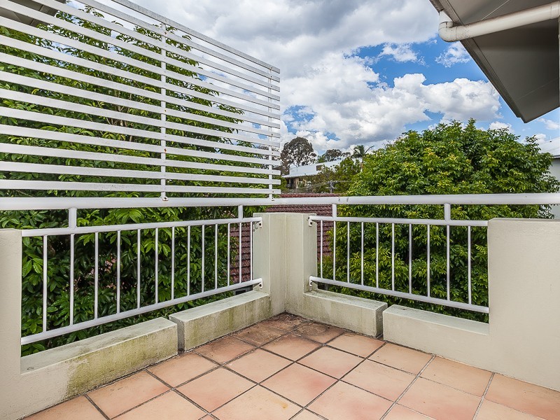 27/9 Durham Street, St Lucia QLD 4067