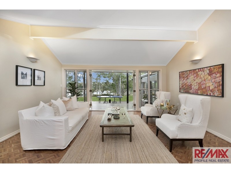 55 Lather Road, Bellbowrie QLD 4070