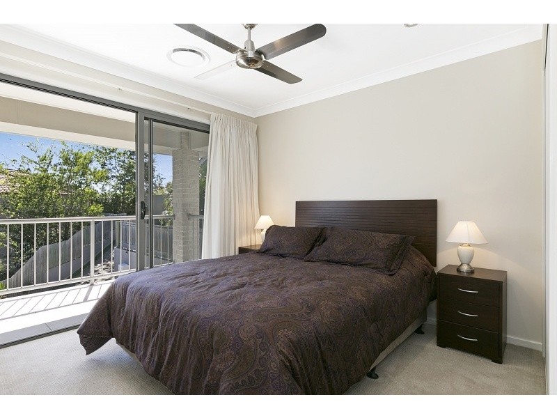 20 Scandia Street, Kenmore QLD 4069