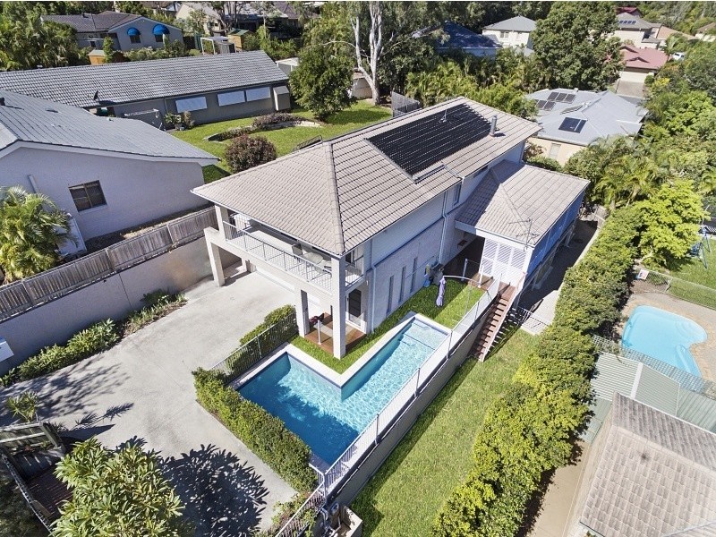 20 Scandia Street, Kenmore QLD 4069