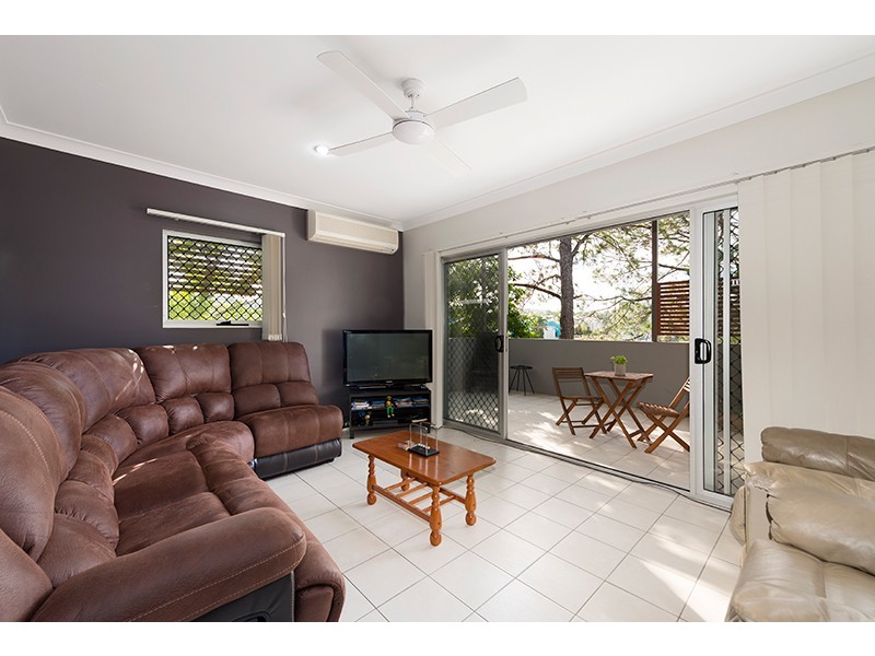 3/45 Railway Avenue, Indooroopilly QLD 4068