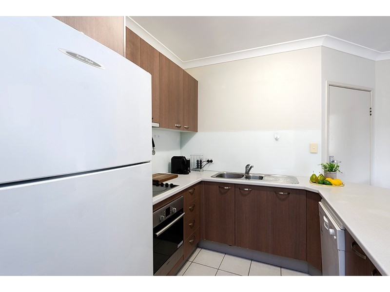3/45 Railway Avenue, Indooroopilly QLD 4068