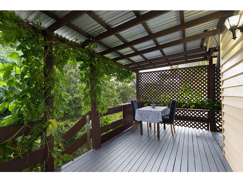 4 Harward Street, The Gap QLD 4061