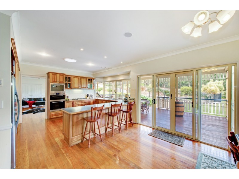 15 Castlereagh Place, Anstead QLD 4070