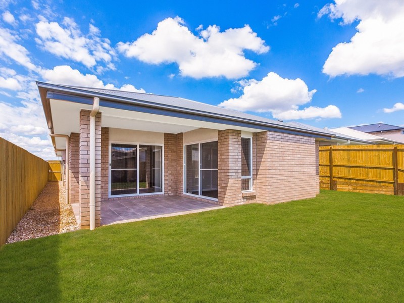 7 Koda Street, Ripley QLD 4306