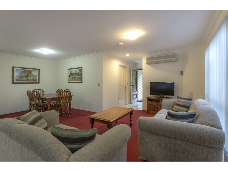 26/87 Russell Terrace, Indooroopilly QLD 4068