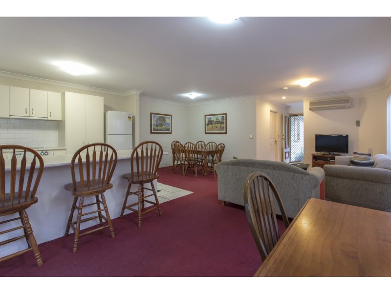 26/87 Russell Terrace, Indooroopilly QLD 4068