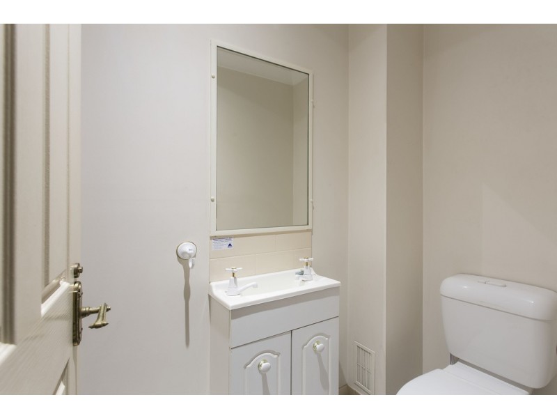 26/87 Russell Terrace, Indooroopilly QLD 4068