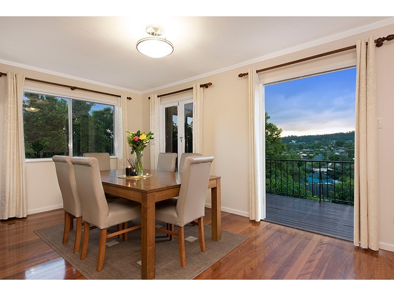 103 Settlement Road, The Gap QLD 4061