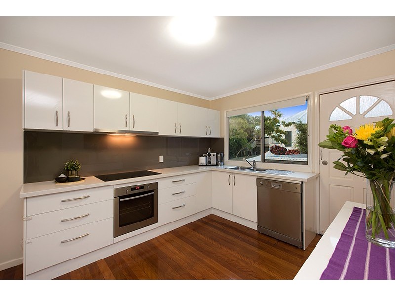 103 Settlement Road, The Gap QLD 4061