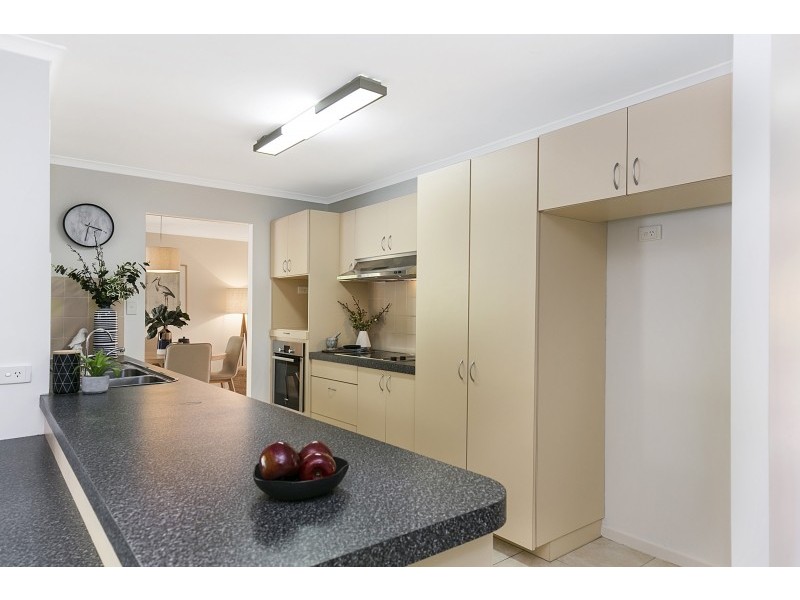 30 Wyndarra Street, Kenmore QLD 4069