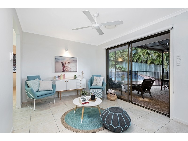 30 Wyndarra Street, Kenmore QLD 4069