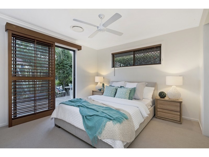 30 Wyndarra Street, Kenmore QLD 4069