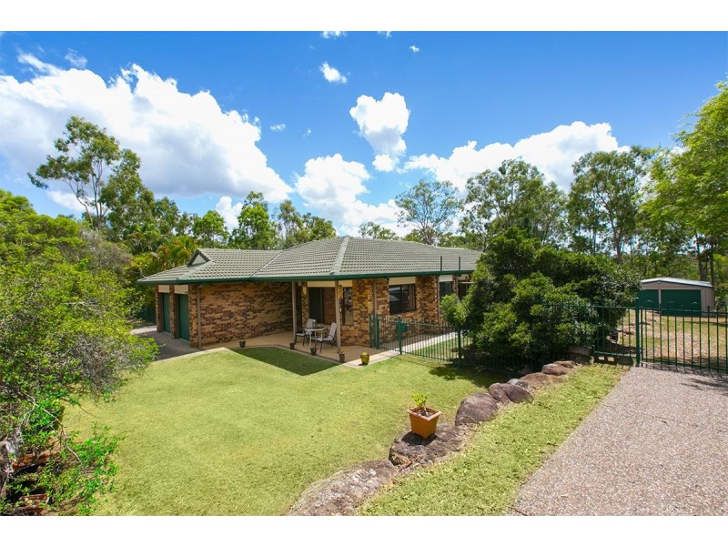 77 Blackwall Road, Chuwar QLD 4306