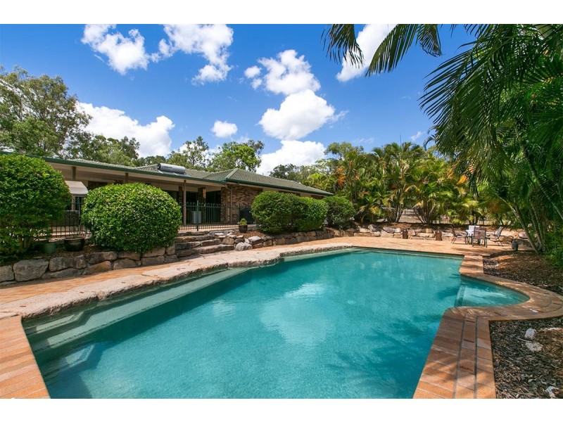 77 Blackwall Road, Chuwar QLD 4306