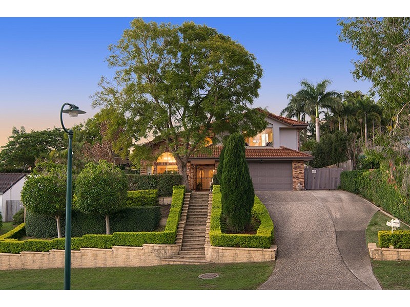 24 Drysdale Crescent, Brookfield QLD 4069