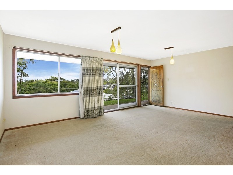 81 Hebe Street, Bardon QLD 4065