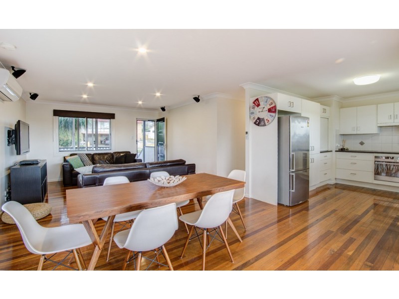 26 Denton St, Wishart QLD 4122