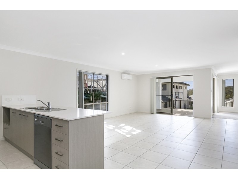 58 Ross Road, Upper Kedron QLD 4055