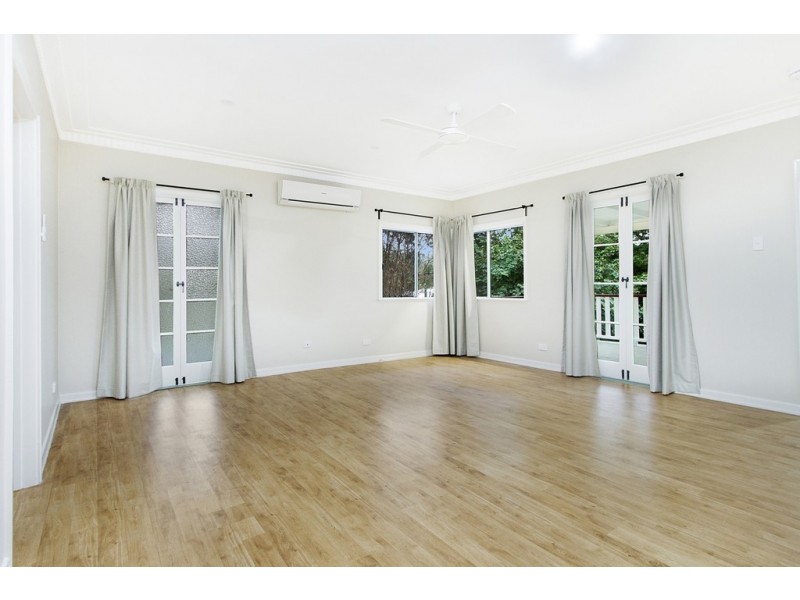 22 Vimy Street, Bardon QLD 4065