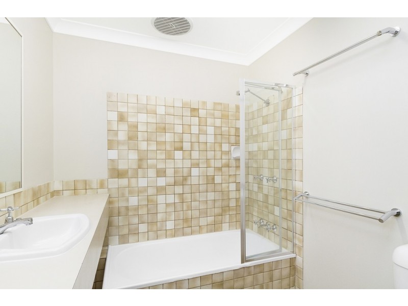 22 Vimy Street, Bardon QLD 4065