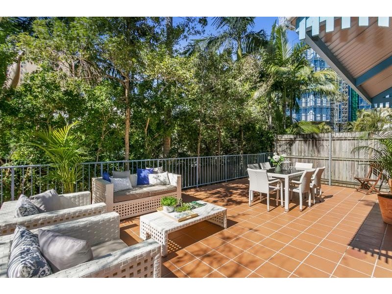 7/31 Glen Road, Toowong QLD 4066