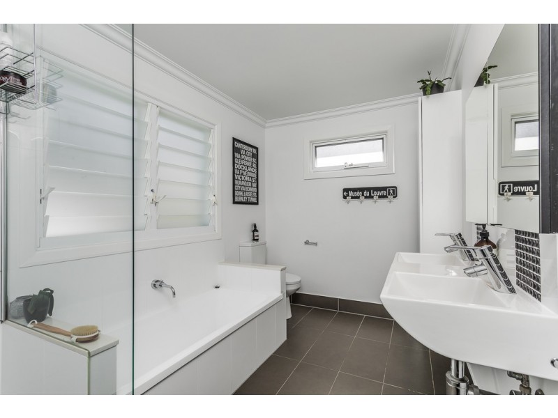 5 Panorama Street, Ashgrove QLD 4060