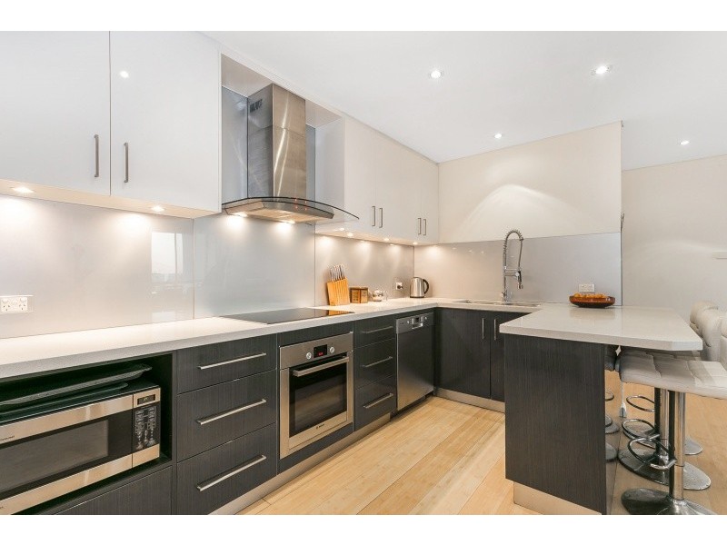 16/44 Benson Street, Toowong QLD 4066