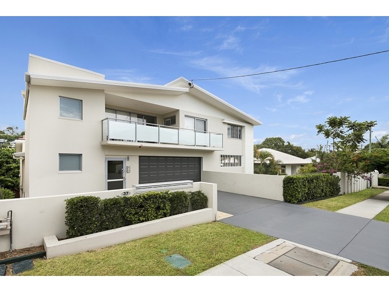 2/37 Oriel Road, Clayfield QLD 4011