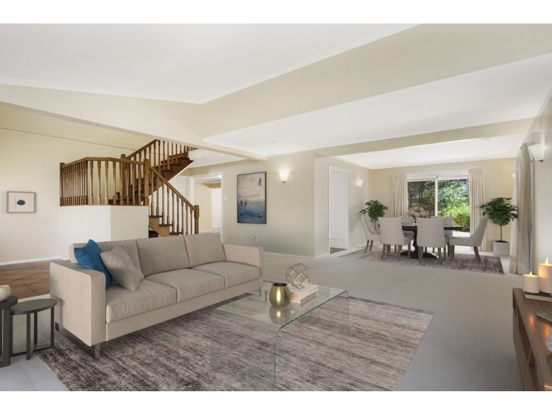 51 Ngeringa Crescent, Chapel Hill QLD 4069