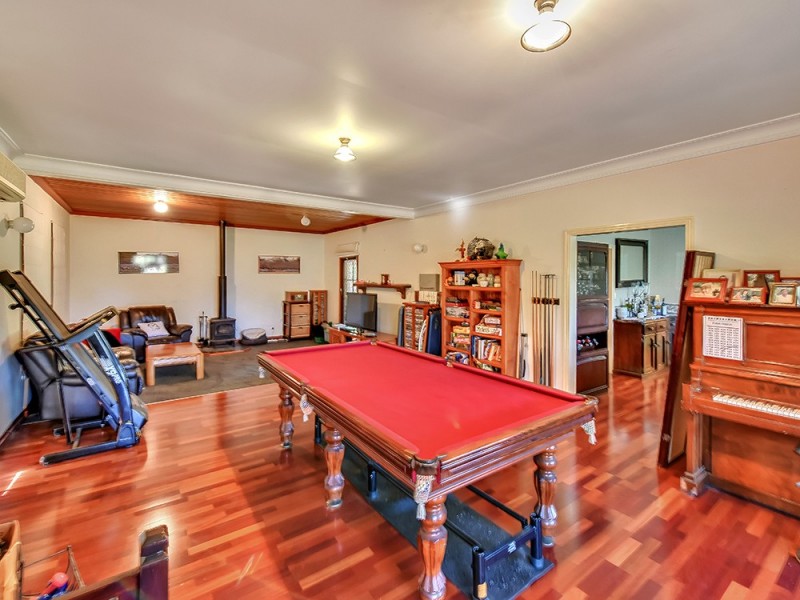 17 Glen Ruther Ct, Mount Crosby QLD 4306